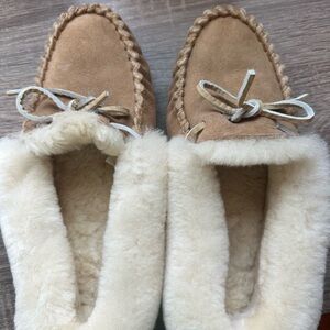L.L. Bean Tan Shearling Women's Moccasins